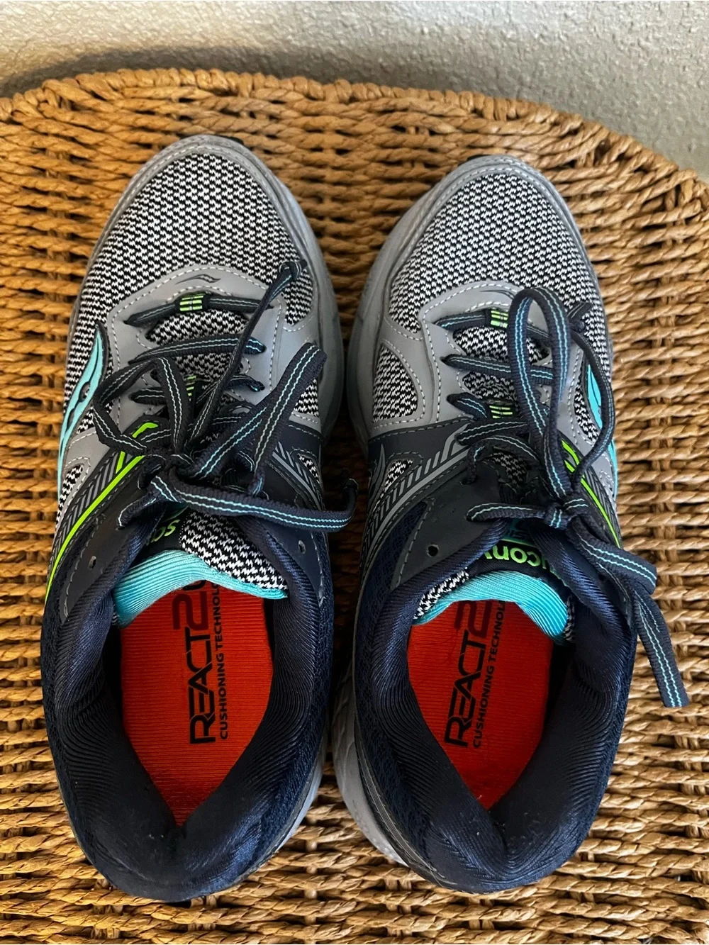 Saucony Cohesion 10 Running Shoes Women’s Size 6.5 W